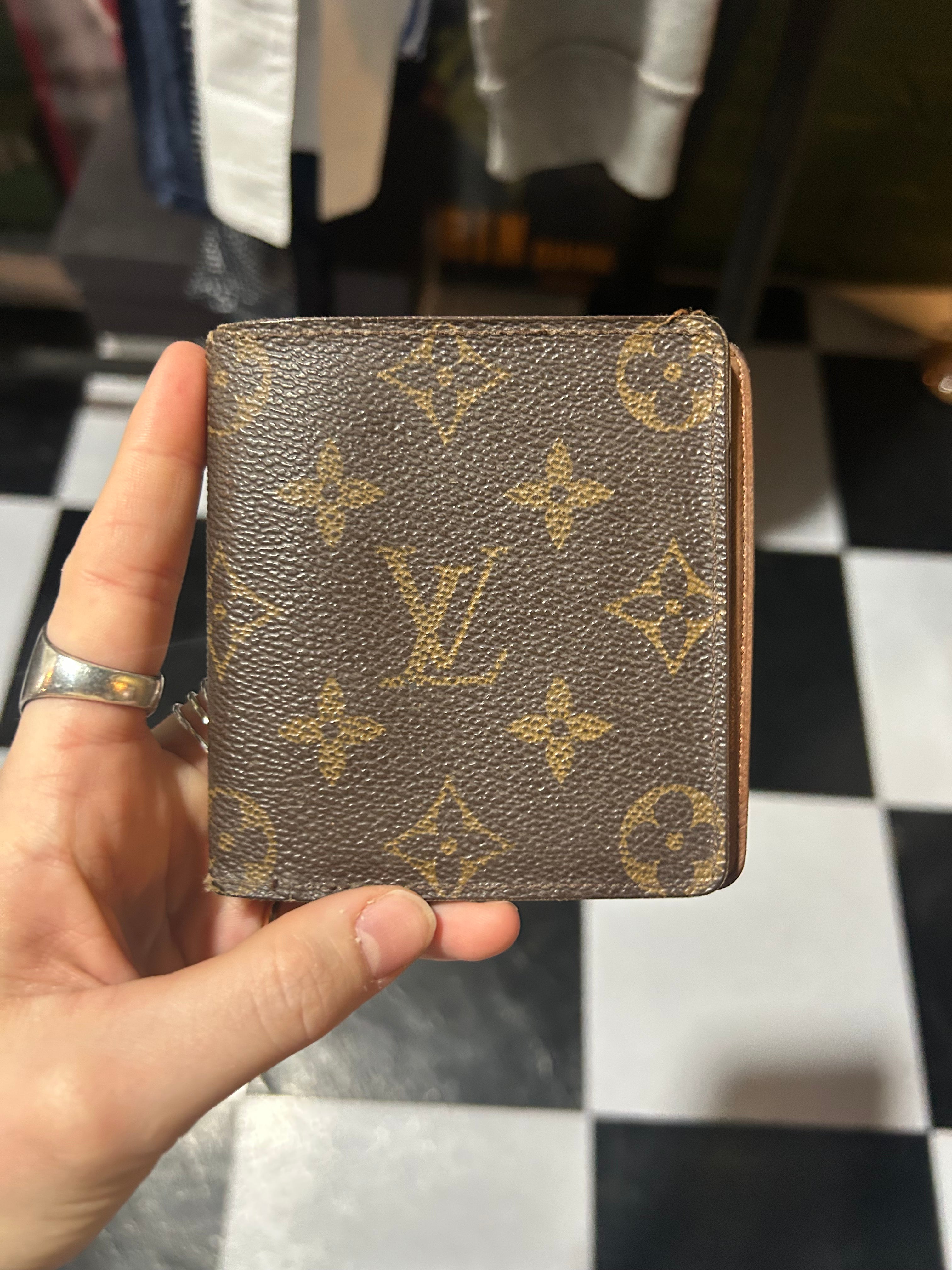 Louis Vuitton Monogram Wallet